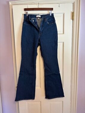 Abercrombie Vintage Flare High Rise Curve Love sz 10R Dark Wash